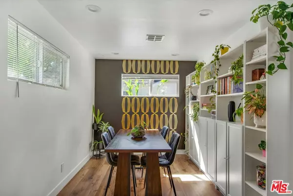 Los Angeles, CA 90043,6567 5th AVE