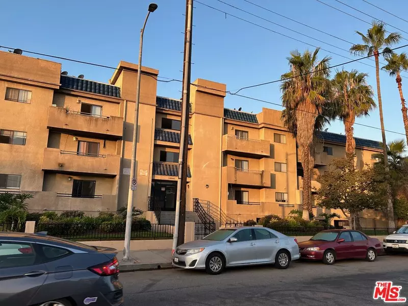 10901 Laurel Canyon BLVD #101, San Fernando, CA 91340