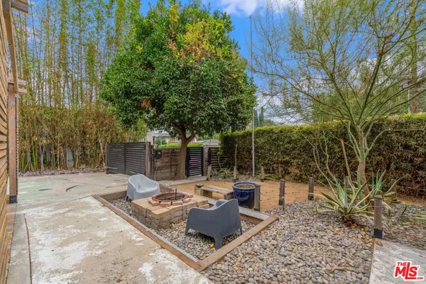 Los Angeles, CA 90039,4511 Brunswick AVE