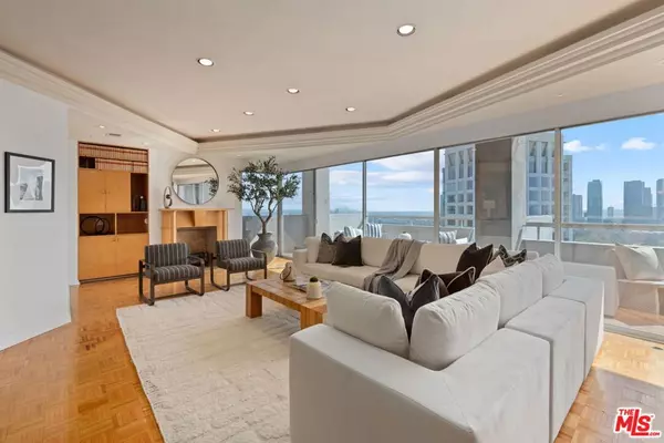 Los Angeles, CA 90024,875 Comstock AVE #PH-A