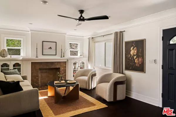 Los Angeles, CA 90043,5748 7th AVE