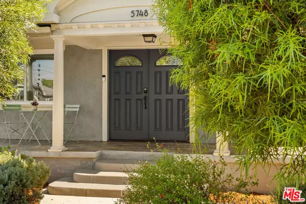 Los Angeles, CA 90043,5748 7th AVE
