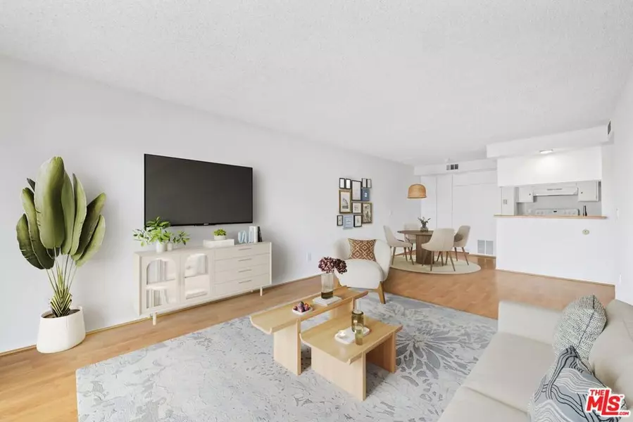 1517 E Garfield AVE #23, Glendale, CA 91205