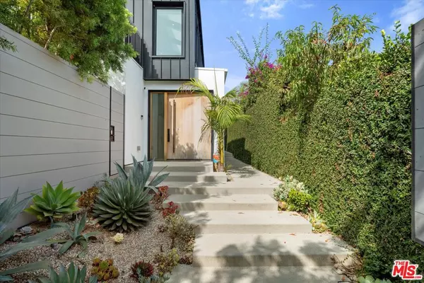 Venice, CA 90291,627 Sunset AVE