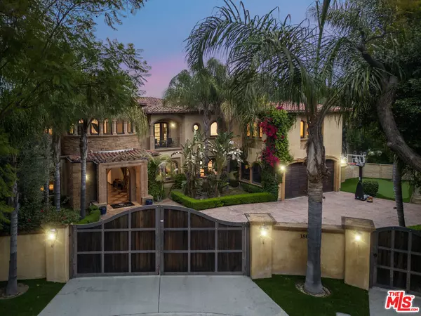 Tarzana, CA 91356,18607 Cassandra ST