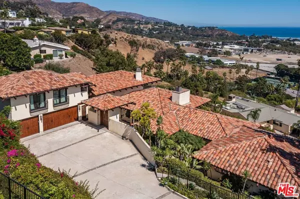 3504 Coast View DR, Malibu, CA 90265