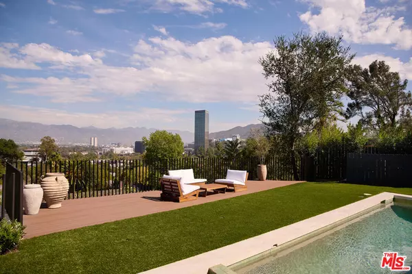 Studio City, CA 91604,3620 Wrightwood DR