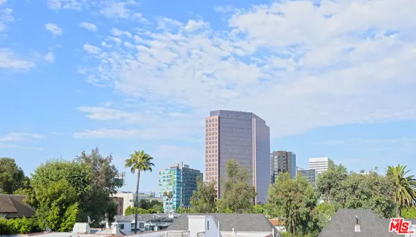 Beverly Hills, CA 90211,234 S Gale DR #308