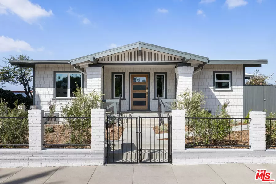 957 Manzanita ST, Los Angeles, CA 90029