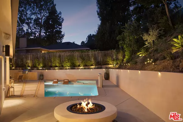 Sherman Oaks, CA 91403,3637 Loadstone DR