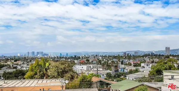 Los Angeles, CA 90019,4703 Saturn ST #1/2