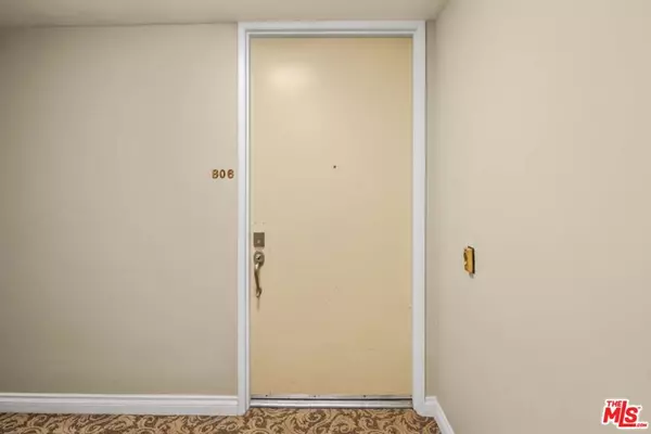 Los Angeles, CA 90024,10747 Wilshire BLVD #806