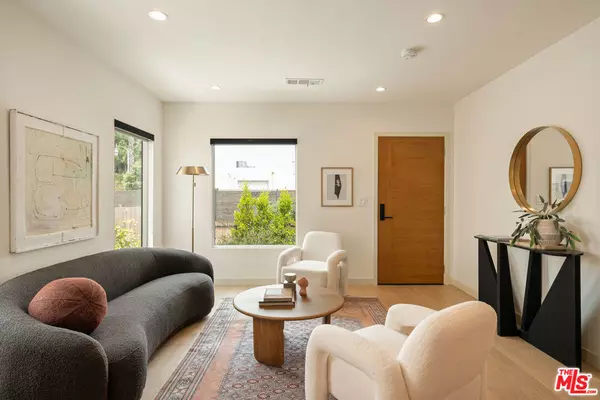 Los Angeles, CA 90031,2404 Glover PL