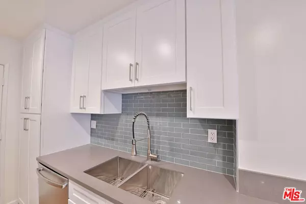 136 S Palm DR #103, Beverly Hills, CA 90212