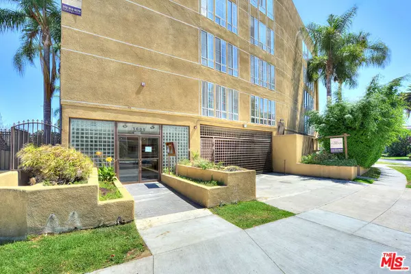 Los Angeles, CA 90034,3600 Bagley Ave. #304