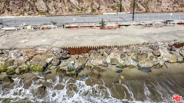 Malibu, CA 90265,20604 Pacific Coast HWY