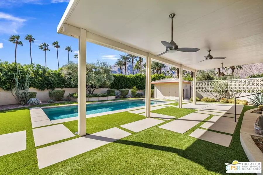 279 N Via Las Palmas, Palm Springs, CA 92262