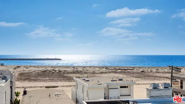 Venice, CA 90292,24 Westwind ST #C