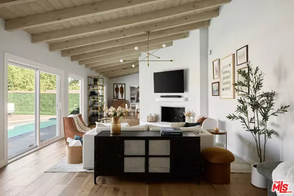 Sherman Oaks, CA 91403,14833 Valley Vista BLVD