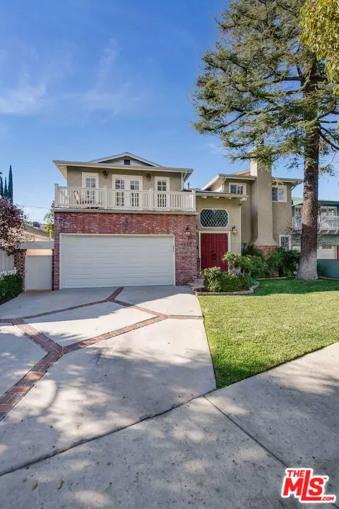 Toluca Lake, CA 91602,4419 Clybourn AVE