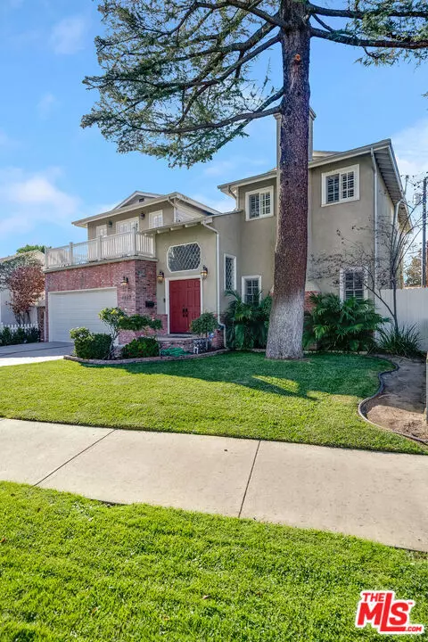 Toluca Lake, CA 91602,4419 Clybourn AVE