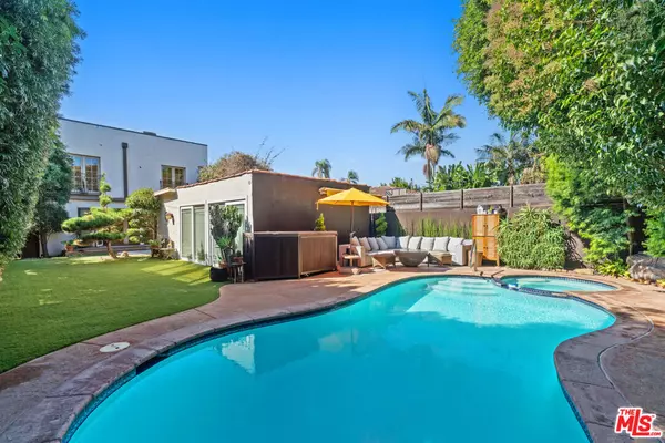 Los Angeles, CA 90025,1954 Federal AVE