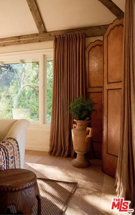 Studio City, CA 91604,3142 Brookdale RD