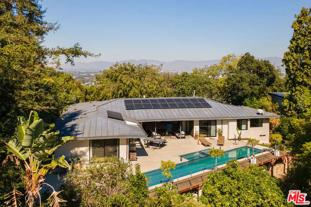 Studio City, CA 91604,11460 Laurelcrest RD