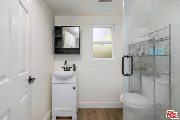 North Hollywood, CA 91601,11682 W Hatteras St