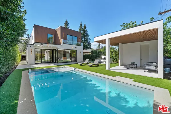 4818 Norwich AVE, Sherman Oaks, CA 91403