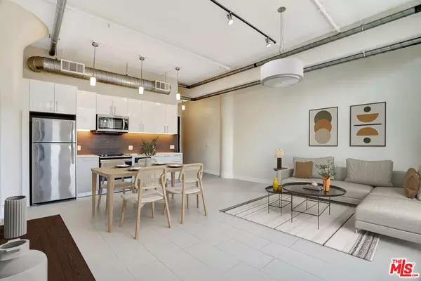 Los Angeles, CA 90015,939 S Broadway #802