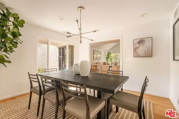 Pacific Palisades, CA 90272,1424 Avenida De Cortez