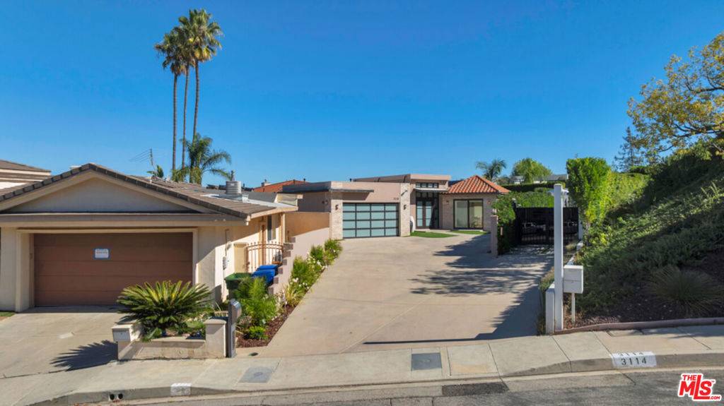 3116 Elvido DR, Los Angeles, CA 90049