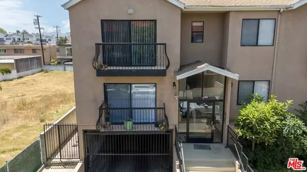 North Hollywood, CA 91601,10916 Huston ST #102