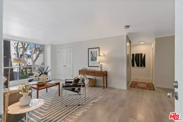 Culver City, CA 90230,4900 Overland AVE #243