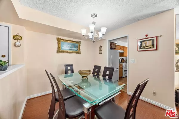 Van Nuys, CA 91411,15060 Victory BLVD #104