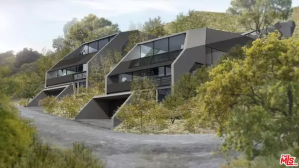 Los Angeles, CA 90068,6909 Cahuenga Park TRL