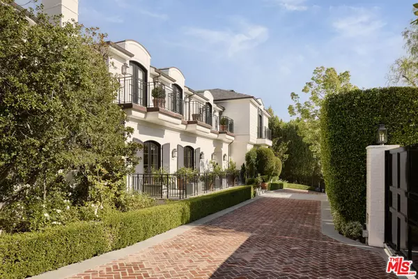 Los Angeles, CA 90077,250 N Carolwood DR