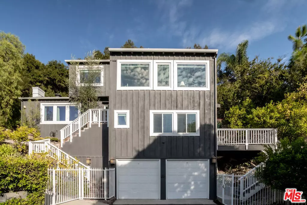 Studio City, CA 91604,3835 Fairway AVE