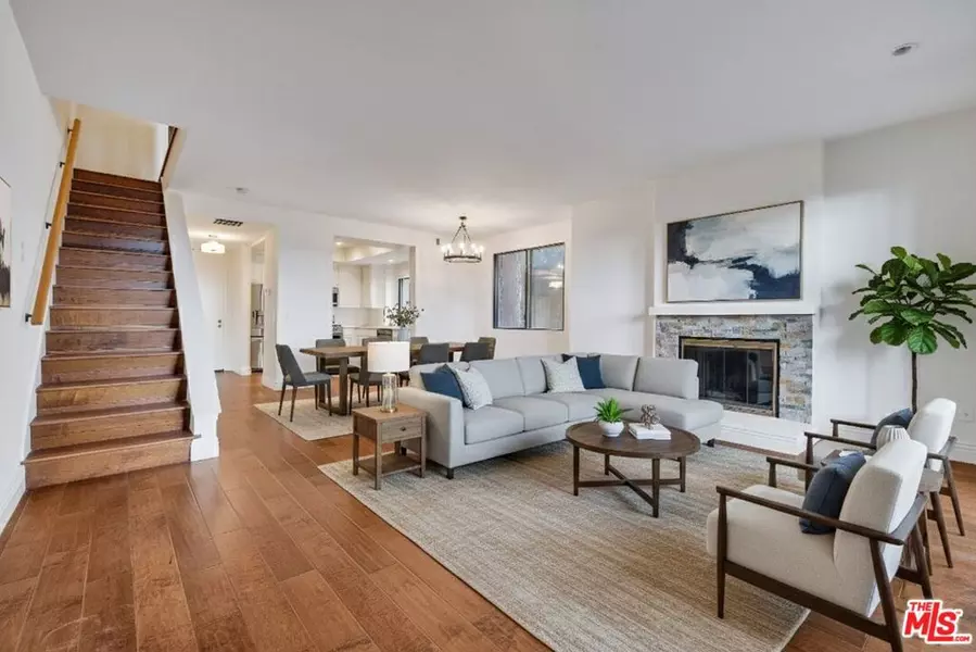 8711 Falmouth AVE #104, Playa Del Rey, CA 90293