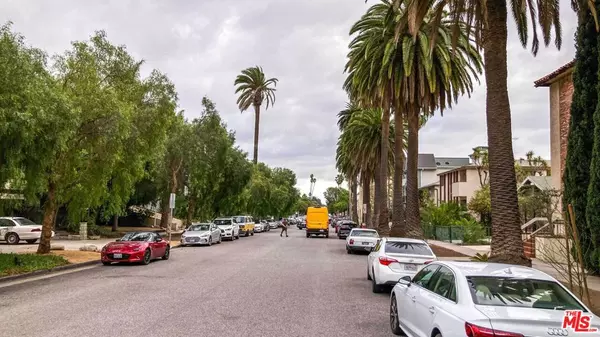 Santa Monica, CA 90403,1111 12th ST #E