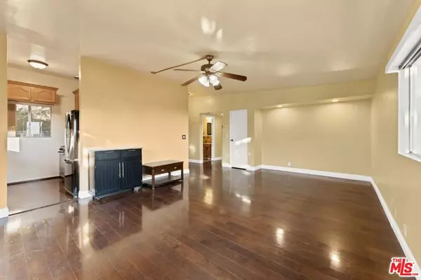 Los Angeles, CA 90039,2160 Lake Shore AVE #A