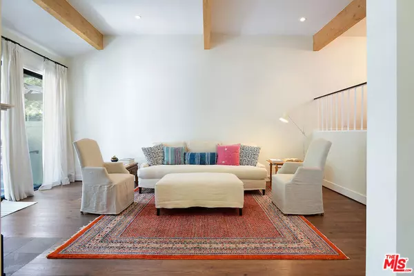 Pacific Palisades, CA 90272,17258 Palisades CIR