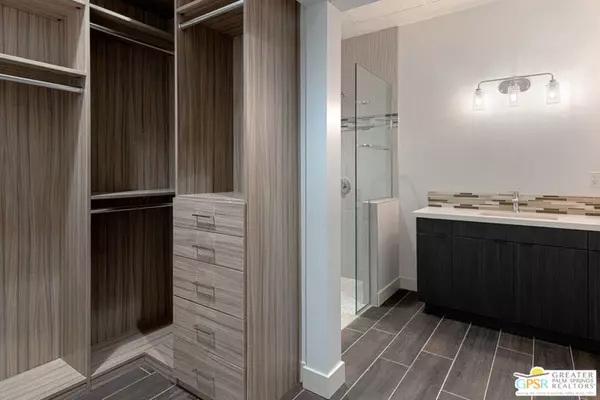 Palm Springs, CA 92262,175 N Palm Canyon DR #208