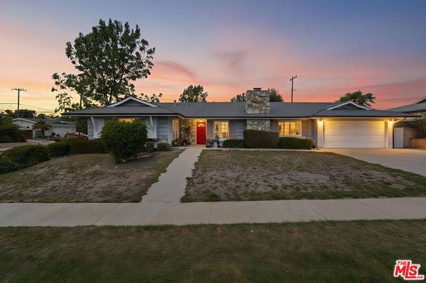 91 W Gainsborough RD, Thousand Oaks, CA 91360