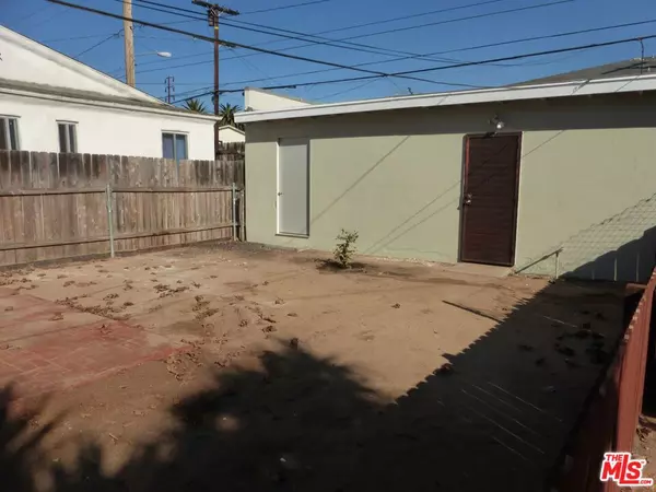 Santa Monica, CA 90404,1923 19TH ST #A