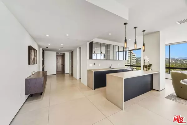 Los Angeles, CA 90024,10350 Wilshire BLVD #1203