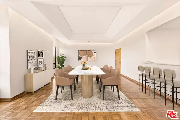 Los Angeles, CA 90035,1220 Roxbury DR #302