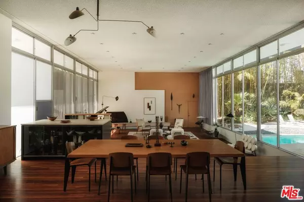 Santa Monica, CA 90402,1911 La Mesa DR