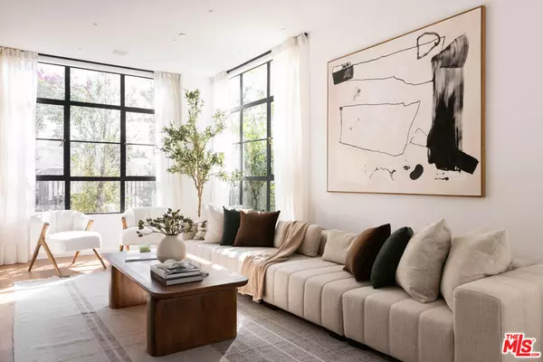 Venice, CA 90291,745 Sunset AVE